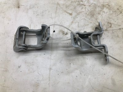 Петля двери Renault Kaptur 2016 H5_
