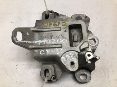 Подушка двигателя Mazda CX-30 2020