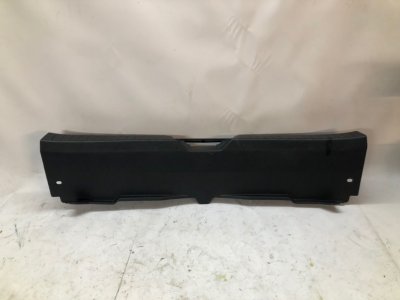 Обшивка багажника Mazda Mazda 3 2015 BM