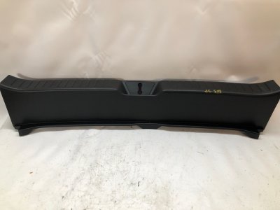 Накладка багажника Mazda CX-30 2020