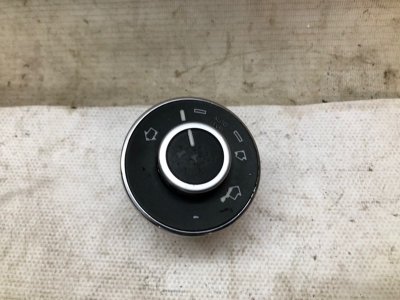 Кнопка режима подвески Volkswagen Touareg 2003 7L