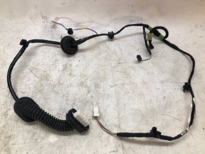Проводка двери Mazda CX-30 2020