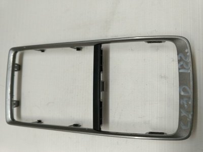Рамка под кулису Mazda CX-30 2020