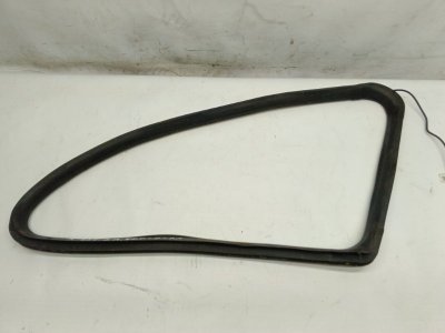 Уплотнитель кузова Mercedes-Benz R-Class 2006 R 350