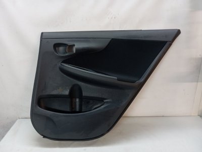Обшивка двери Toyota Corolla 2008 ZRE152R