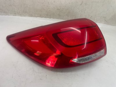 Фонарь Kia Sportage 3 2014 SL