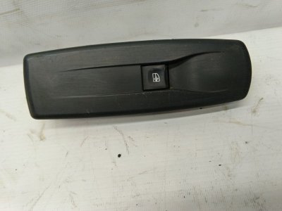 Кнопка стеклоподъемника Renault Laguna 2008