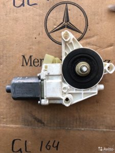 Мотор стеклоподъемника п/л двери Mercedes W164