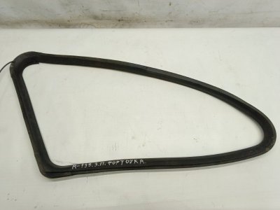 Уплотнитель кузова Mercedes-Benz R-Class 2006 R 350