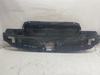 Кожух замка капота Ford Expedition 1996-2001 UN93