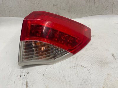 Фонарь Renault Laguna 2008
