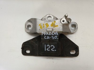 Опора двигателя Mazda CX-30 2020