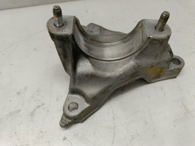 Кронштейн промежуточного вала Mazda Mazda 3 2020 BP
