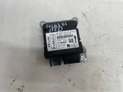 Блок управления подушками безопасности Ford Focus 2012 CB8