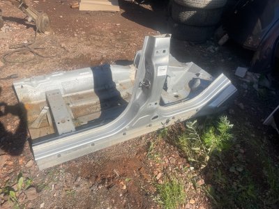 Порог кузова Ford Focus 2012 CB8