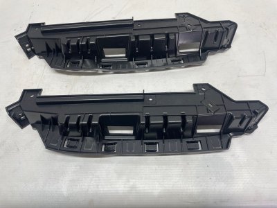 Кронштейн бампера Geely Monjaro 2023