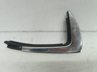 Молдинг стекла Mazda Mazda 3 2020 BP