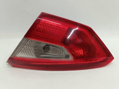 Фонарь Ford Focus 2012 CB8