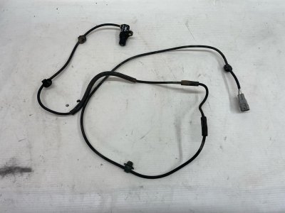 Датчик ABS Toyota Hilux 2012