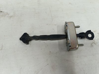 Ограничитель двери Mazda Mazda 3 2020 BP