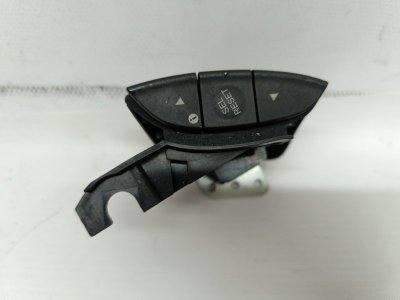 Кнопки руля Honda LEGEND 2008