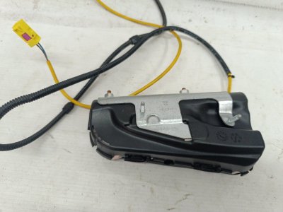 Подушка безопасности сиденья Cadillac BLS 2006