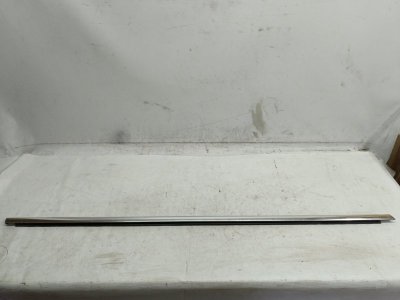 Молдинг стекла Volkswagen Touareg 2012 7P5,7P6