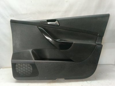 Обшивка двери Volkswagen Passat 2009 B6