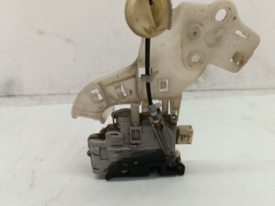 Замок двери Volkswagen Touareg 2012 7P5,7P6