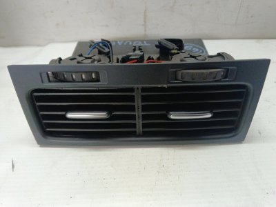 Дефлектор воздушный Volkswagen Touareg 2012 7P5,7P6