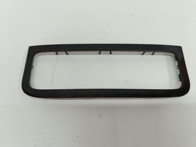 Накладка декоративная Volkswagen Touareg 2012 7P5,7P6