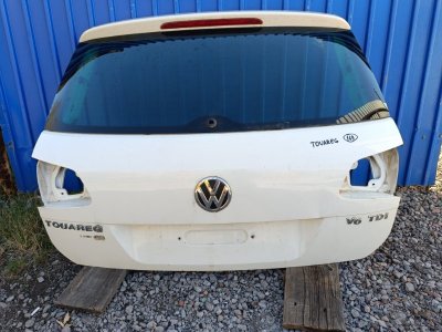 Крышка багажника Volkswagen Touareg 2012 7P5,7P6