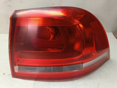 Фонарь Volkswagen Touareg 2012 7P5,7P6