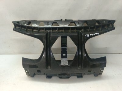 Кронштейн бампера Renault Megane 2006