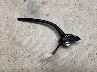 Антенна Toyota Rav 4 2013 A40