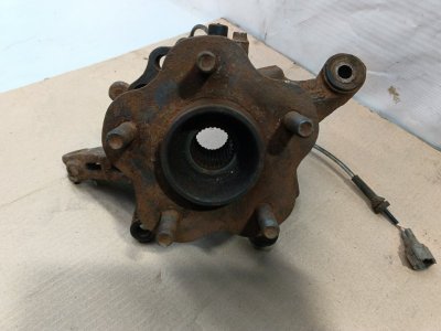 Кулак поворотный Nissan X-Trail 2002 NT30