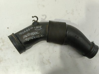 Патрубок воздушного фильтра Volkswagen Touareg 2012 7P5,7P6