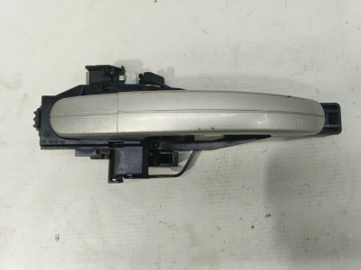 Ручка двери Ford Focus 2012 CB8