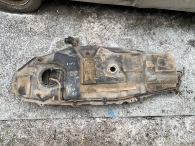Бензобак Toyota Rav 4 2013 A40
