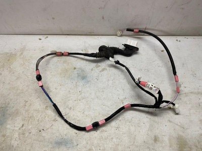 Проводка двери Toyota Rav 4 2013 A40