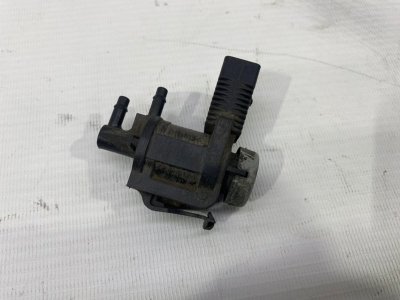 Клапан электромагнитный Volkswagen Touareg 2012 7P5,7P6