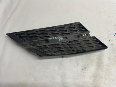Решетка бампера Toyota Rav 4 2013 A40