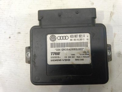 Блок управления стояночным тормозом Audi A 8 2005 4E2, 4E8