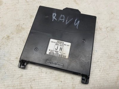 Блок управления дверьми Toyota Rav 4 2013 A40