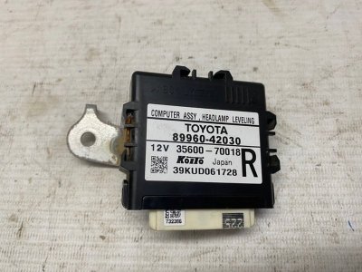 Блок электронный Toyota Rav 4 2013 A40