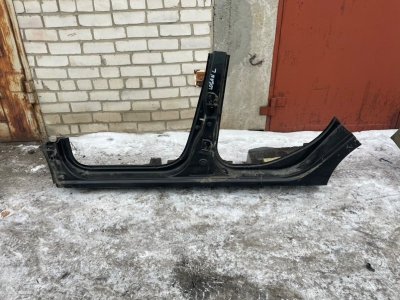 Порог Renault Logan 2017 L8