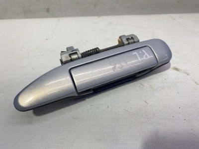 Ручка двери Nissan AVENIR 2000 W11