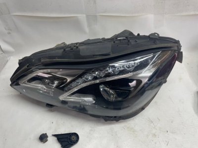 Фара Mercedes-Benz E-Class 2014 W212