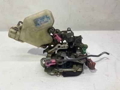 Замок двери Nissan AVENIR 2000 W11