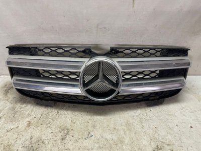 Решетка радиатора Mercedes-Benz GL-Class 2007 X164